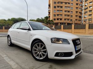 Audi A3 2.0 TDI S-LINE SPORTBACK   - Foto 3