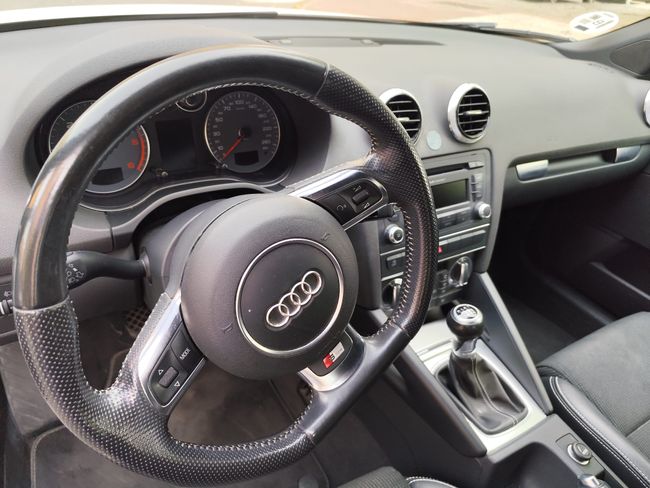 Audi A3 2.0 TDI S-LINE SPORTBACK   - Foto 14