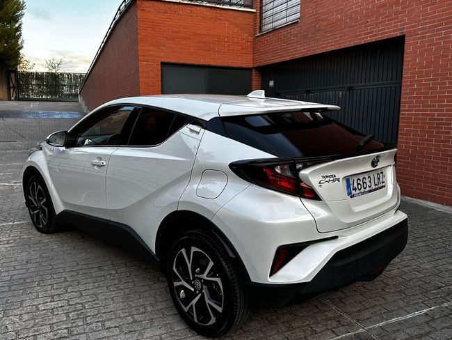 Toyota C-HR 1.8 125H ADVANCE   - Foto 7