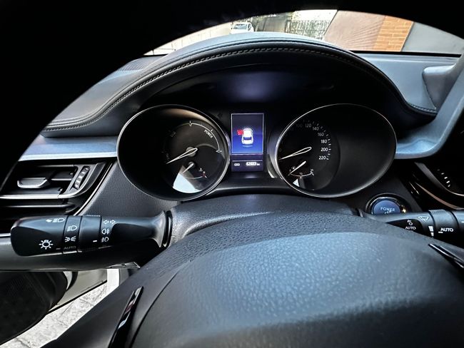 Toyota C-HR 1.8 125H ADVANCE   - Foto 14