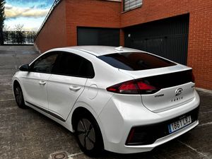 Hyundai IONIQ 1.6 GDI HEV KLASS DCT   - Foto 4