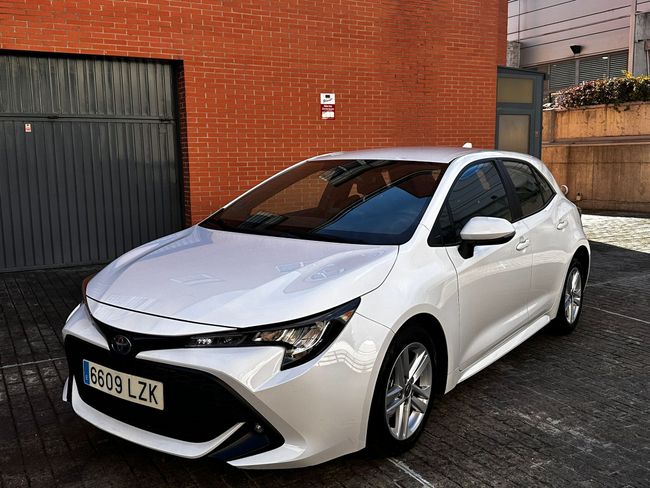 Toyota Corolla 1.8 125H BUSINESS   - Foto 3