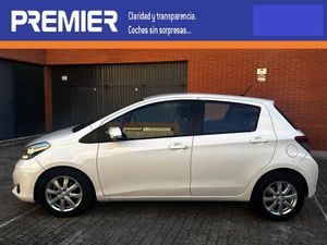 Toyota Yaris 1.4 D ACTIVE 5 PUERTAS   - Foto 2