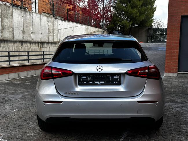 Mercedes Clase A 250e 8G-DCT   - Foto 9