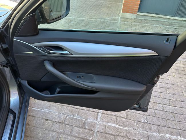 BMW Serie 5 520 dA xDrive Touring   - Foto 13