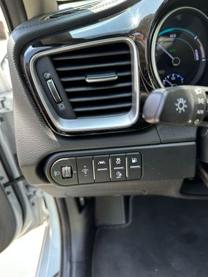 Kia Ceed 1.6 GDI PHEV e-Drive   - Foto 10