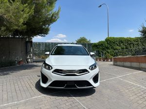 Kia Ceed 1.6 GDI PHEV e-Drive   - Foto 8