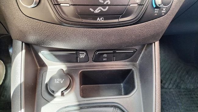 Ford Transit Courier 1.5 TDCI E6 Trend   - Foto 11