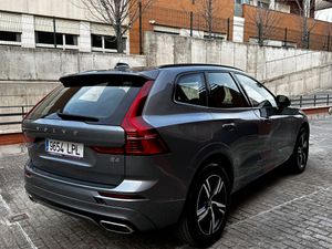 Volvo XC60 2.0 B4 D R-DESIGN  - Foto 6