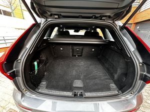 Volvo XC60 2.0 B4 D R-DESIGN  - Foto 16