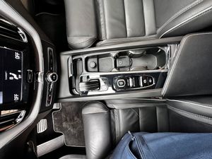 Volvo XC60 2.0 B4 D R-DESIGN  - Foto 15