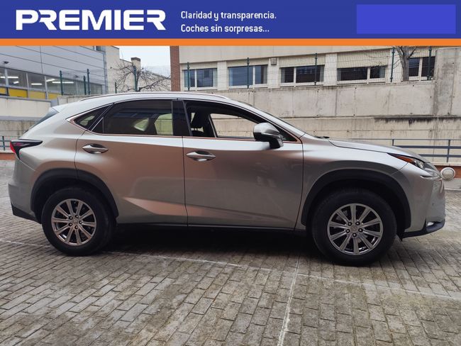 Lexus NX 300h Business 2WD  - Foto 2