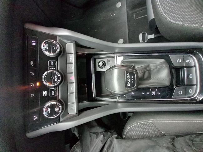 Skoda Kodiaq 2.0 TDI 110 kW (150 CV) DSG 4x4 Ambition  - Foto 9