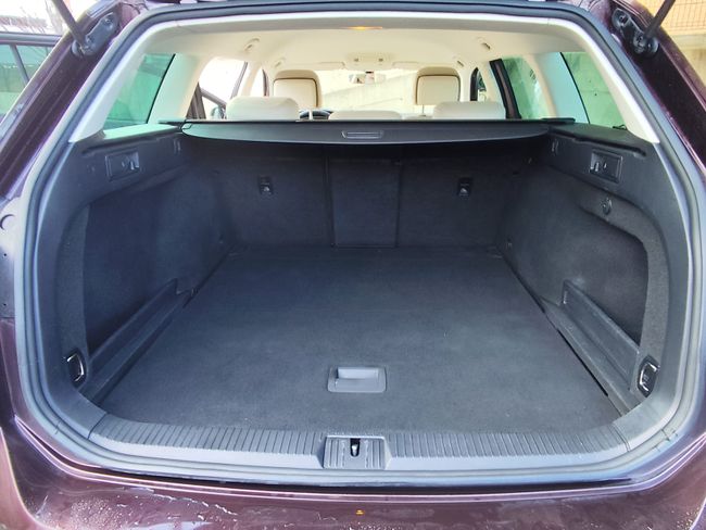 Volkswagen Passat Variant Advance 2.0 TDI BMT 110 kW (150 CV) DSG 7 vel.  - Foto 16