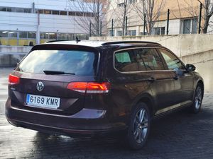 Volkswagen Passat Variant Advance 2.0 TDI BMT 110 kW (150 CV) DSG 7 vel.  - Foto 4