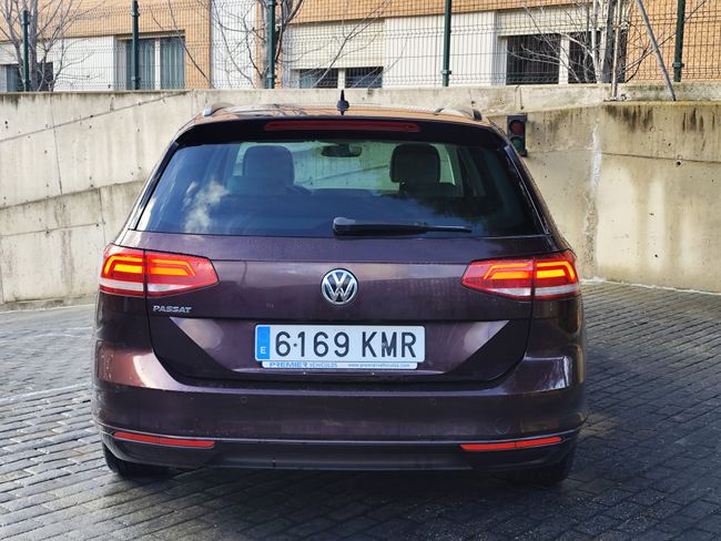 Volkswagen Passat Variant Advance 2.0 TDI BMT 110 kW (150 CV) DSG 7 vel.  - Foto 8