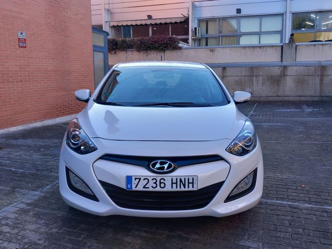 Hyundai i30 5p 1.6 GDI 135 CV BlueDrive Style Sport  - Foto 7