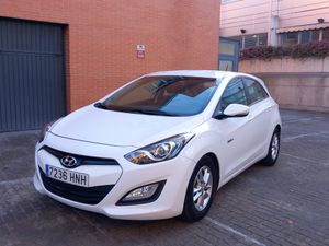 Hyundai i30 5p 1.6 GDI 135 CV BlueDrive Style Sport  - Foto 5