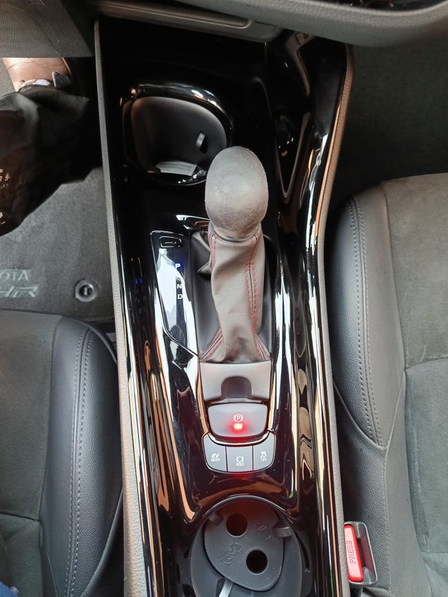 Toyota C-HR 180H GR Sport  - Foto 10