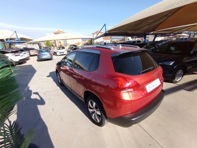 Peugeot 2008 1.2 PURETECH S&S STYLE   - Foto 7