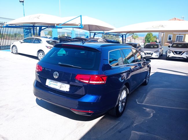 Volkswagen Passat 1.6 TDI 120CV DSG ADVANCE VARIANT   - Foto 9