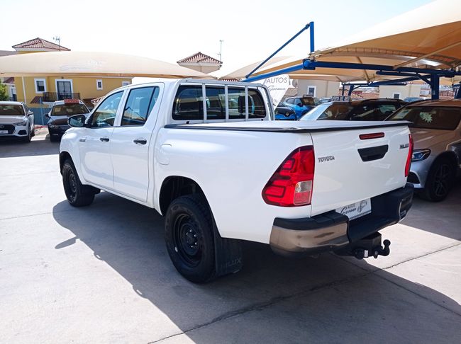 Toyota Hilux 2019 2.4 D4D 150CV CABINA DOBLE GX   - Foto 4