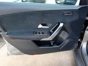 Mercedes Clase A A 180D    - Foto 14