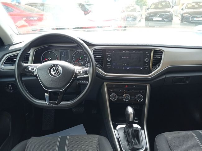 Volkswagen T-Roc Advance 1.5 TSI 110kW (150CV) DSG    - Foto 17