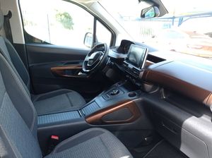 Peugeot Rifter GT LINE LONG BLUEHDI 96KW EAT8 MONOVOLUMEN AUT   - Foto 15