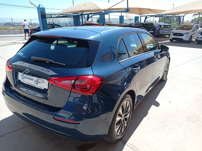 Mercedes Clase A 1.3 180 BUSINESS SOLUTION ESSENTIAL   - Foto 4