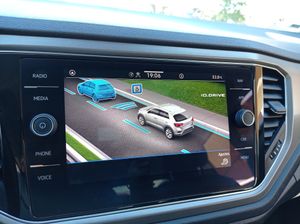 Volkswagen T-Roc 1.5 TSI Advance DSG7   - Foto 20
