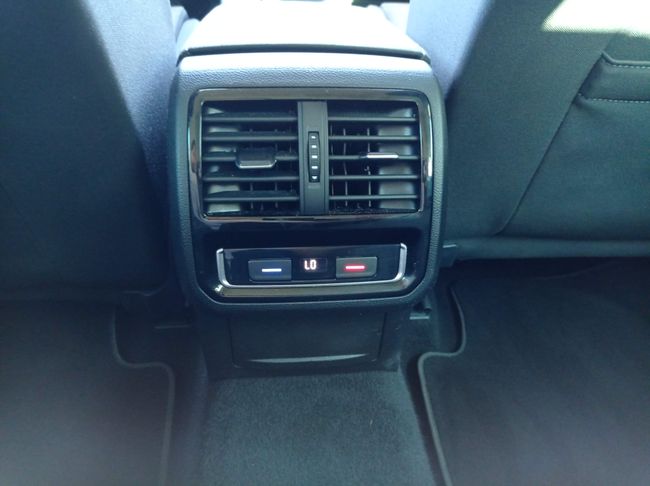 Volkswagen Passat VARIANT 2.0 TDI EXCLUSIVE DSG7   - Foto 25