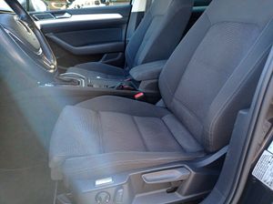 Volkswagen Passat VARIANT 2.0 TDI EXCLUSIVE DSG7   - Foto 17