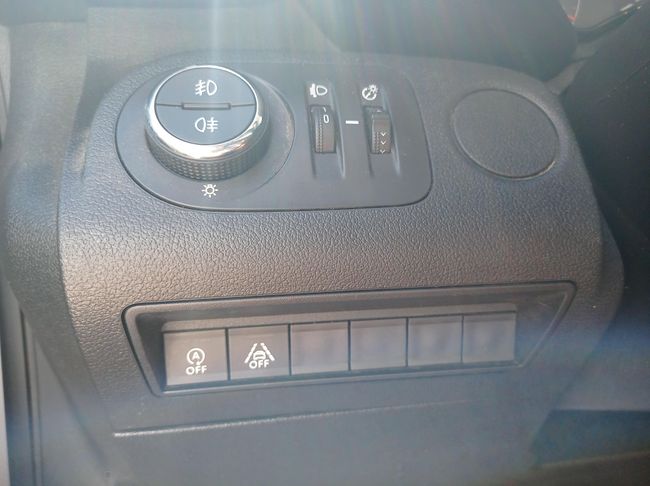 Opel Combo 1.5 TD 75kW (100CV) S/S Expression L COMBI 5 PLAZAS   - Foto 21