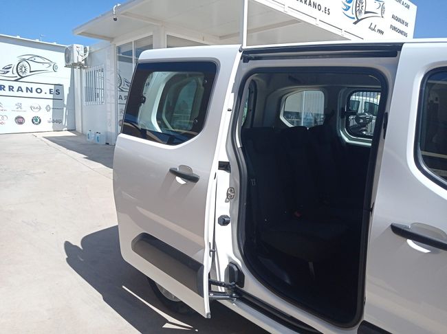 Opel Combo 1.5 TD 75kW (100CV) S/S Expression L COMBI 5 PLAZAS   - Foto 10