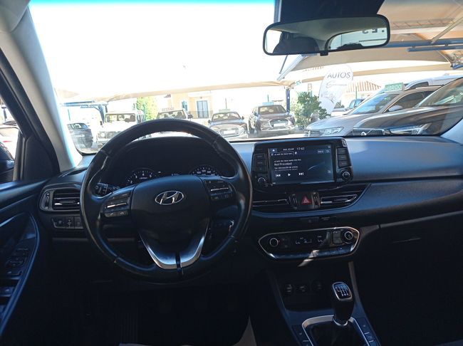 Hyundai i30 TGDI KLASS 48V 120    - Foto 14