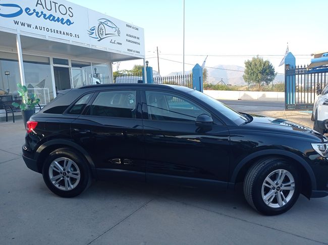 Audi Q3 35 TFSI MANUAL   - Foto 4
