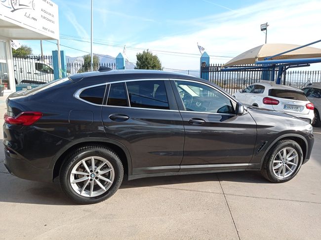 BMW X4 xDrive20d    - Foto 4