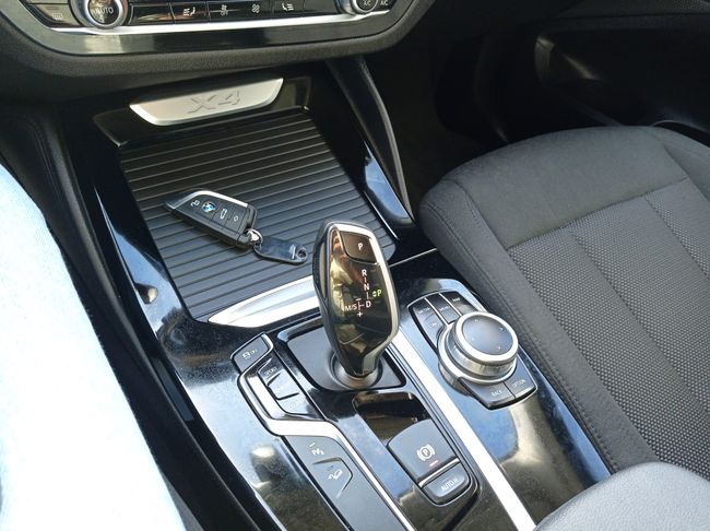 BMW X4 xDrive20d    - Foto 19