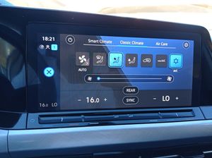 Volkswagen Golf 1.0 eTSI Life DSG 81kW    - Foto 16