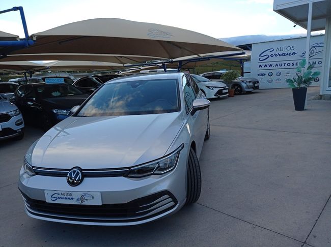 Volkswagen Golf 1.0 eTSI Life DSG 81kW    - Foto 9