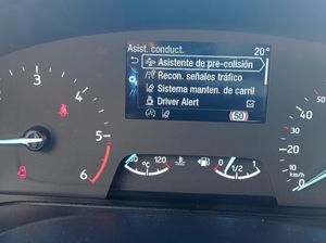 Ford Puma  1.5  Ecoblue 120CV Titanium      - Foto 13