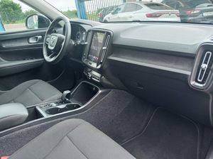 Volvo XC40 T2 ESSENTIAL AUT. 129CV   - Foto 18