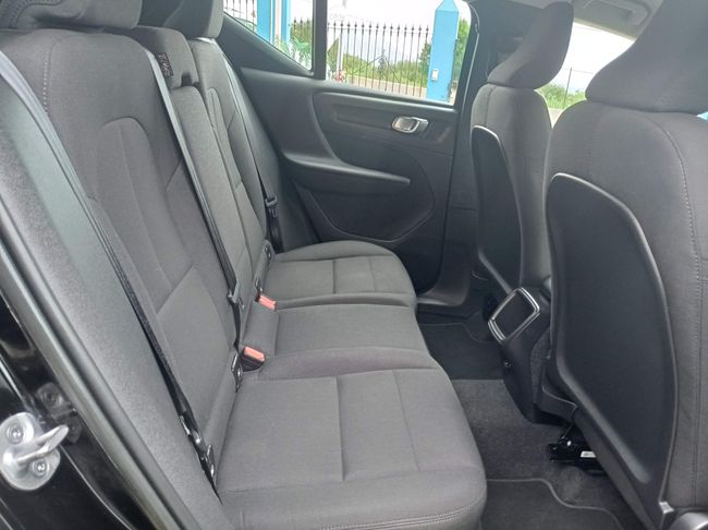 Volvo XC40 T2 ESSENTIAL AUT. 129CV   - Foto 20