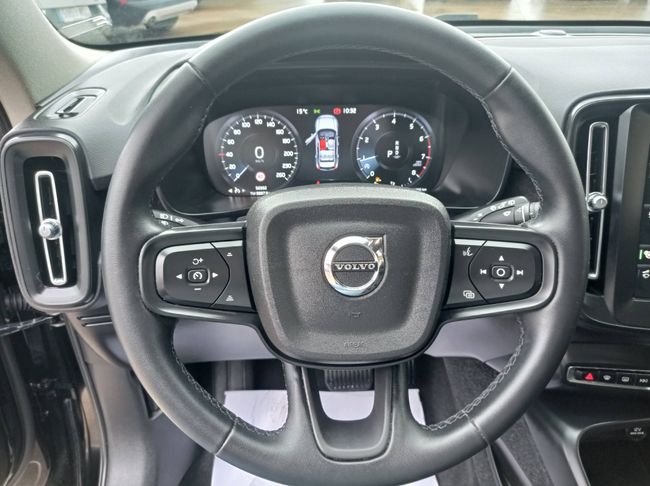 Volvo XC40 T2 ESSENTIAL AUT. 129CV   - Foto 13
