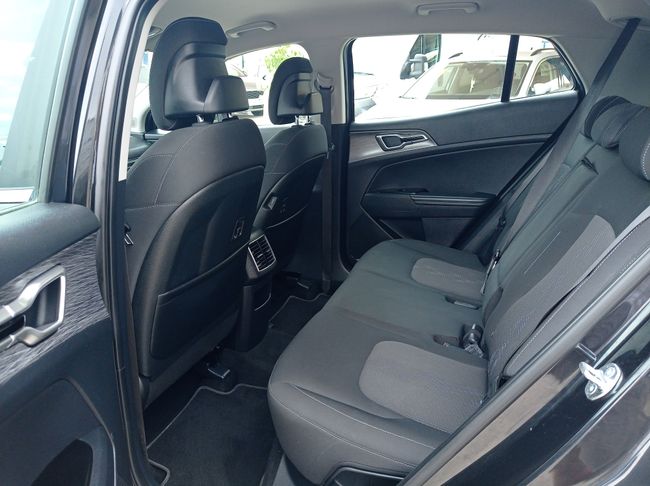 Kia Sportage 1.6 T-GDi MHEV 118kW (160CV) Drive 17´´   - Foto 24