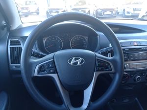 Hyundai i20 1.2 85cv   - Foto 11