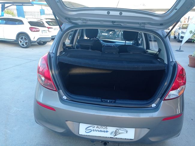 Hyundai i20 1.2 85cv   - Foto 13