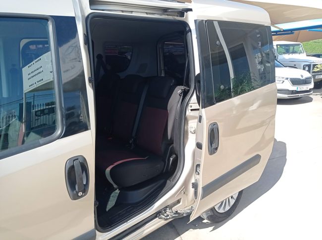 Fiat Doblò 1.3 MJT 90CV  - Foto 11