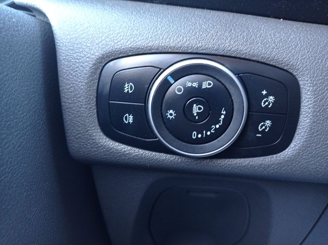 Ford Transit Custom kombi 2.0 TDCI 96 kw 320 L1 Trend  - Foto 18